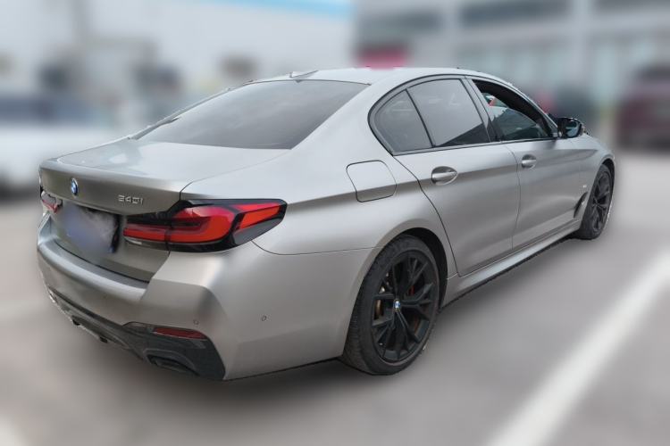 Used BMW 5 Series 2022 Restyled 540i Luxury Edition M Sport Package Rear Right 45 Deg