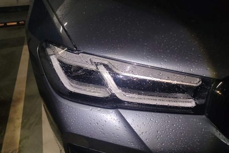 Used BMW 5 Series 2022 525i M Sport Package Right Front Headlight