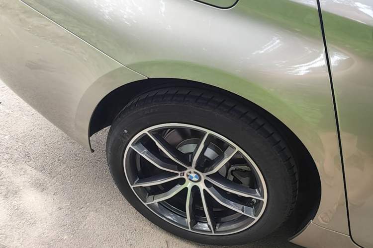 Used BMW 5 Series 2022 Restyled 525Li M Sport Package Right Rear Wheel Hub