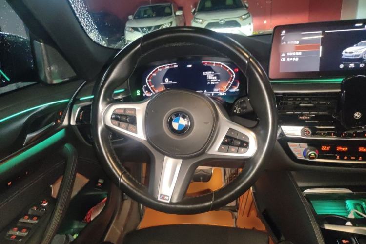 Used BMW 5 Series 2022 525i M Sport Package Steering Wheel