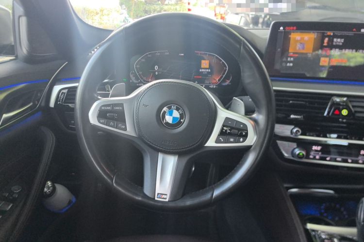 Used BMW 5 Series 2022 540i Sport Line M Sport Package Steering Wheel