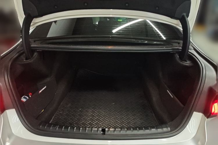 Used BMW 5 Series 2022 Restyled 530Li Executive M Sport Package Trunk