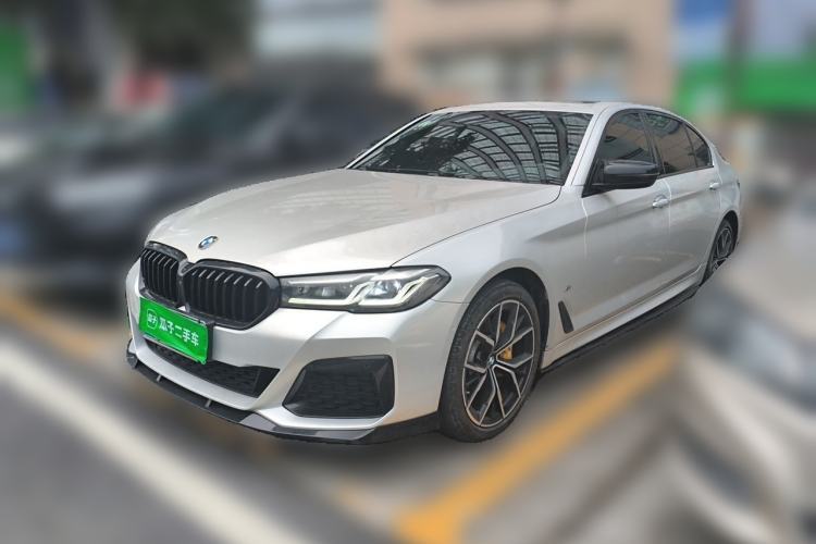 Used BMW 5 Series 2022 Second Facelift 530Li Luxury Version M Sport Package Guazi used car, China used car export, Used car for sale, Used cars, Cheapest cars for sale