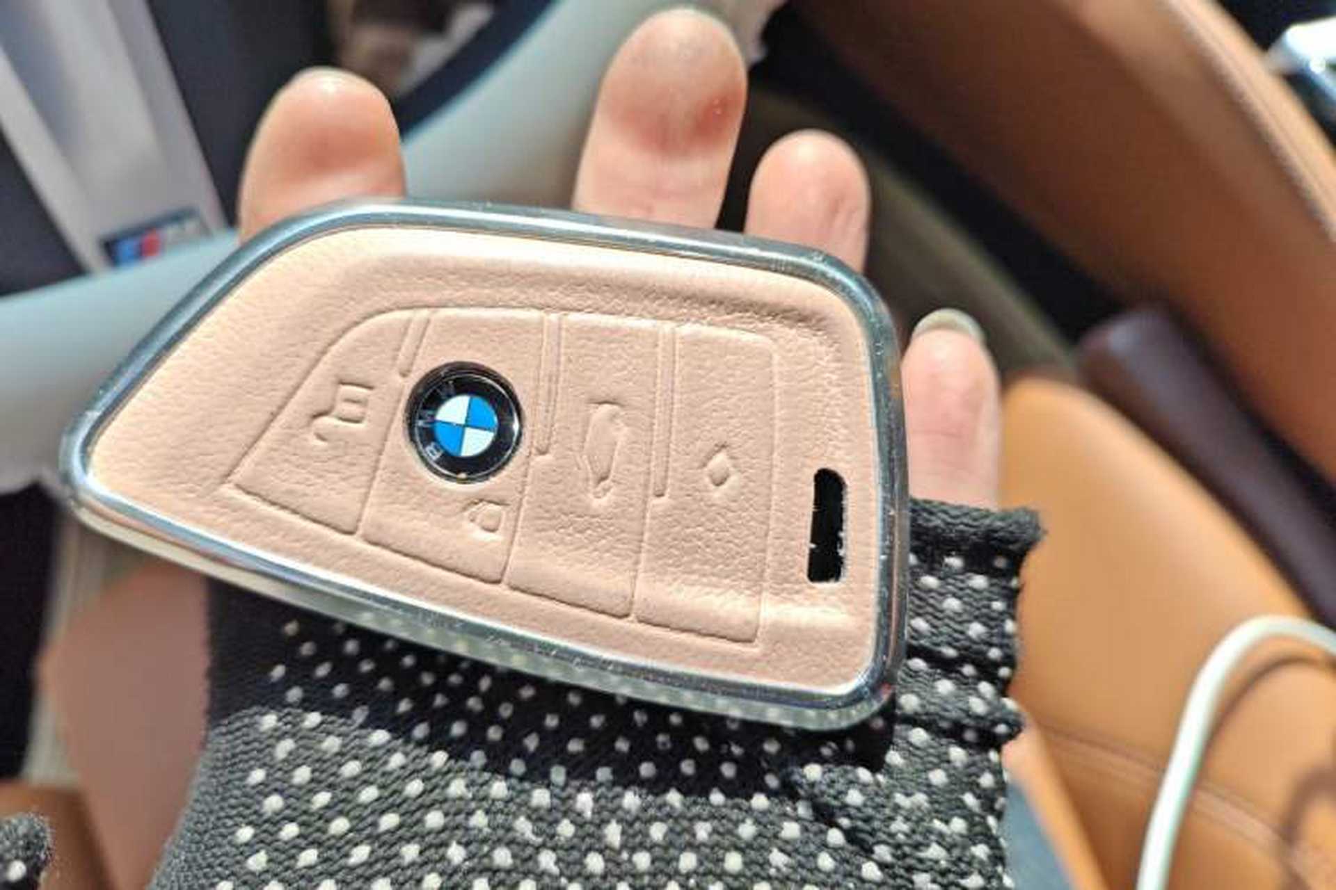 Used BMW 5 Series 2022 525i M Sport Package Vehicle Key