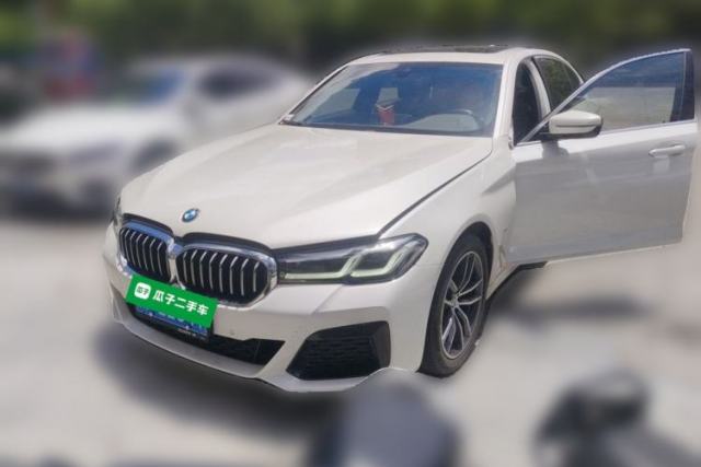 Ojetý BMW 5 Series 2022 525Li M Sport Package