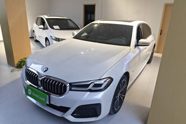 Used BMW 5 Series 2022 Restyled 530Li Leading Edition M Sport Package Guazi used car, China used car export, Used car for sale, Used cars, Cheapest cars for sale