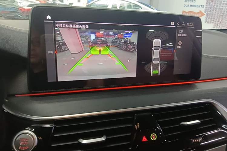 Used BMW 5 Series 2022 Restyled 530Li Leading Edition M Sport Package Audio And AC Panel