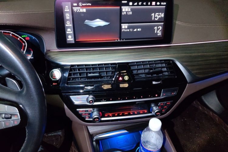 Used BMW 5 Series 2022 Second Facelift 530Li Luxury Edition Premium Package Audio And AC Panel