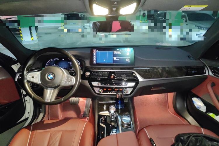Used BMW 5 Series 2022 Restyled 525Li M Sport Package Center Console