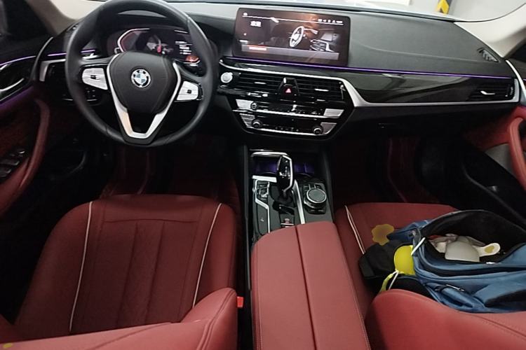 Used BMW 5 Series 2022 Second Facelift 525Li Luxury Package Center Console