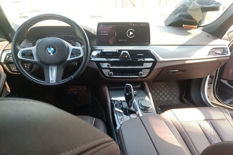 Used BMW 5 Series 2022 Revised Version 530Li xDrive M Sport Package Center Console