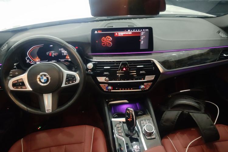 Used BMW 5 Series 2022 Restyled 525Li M Sport Package Center Console