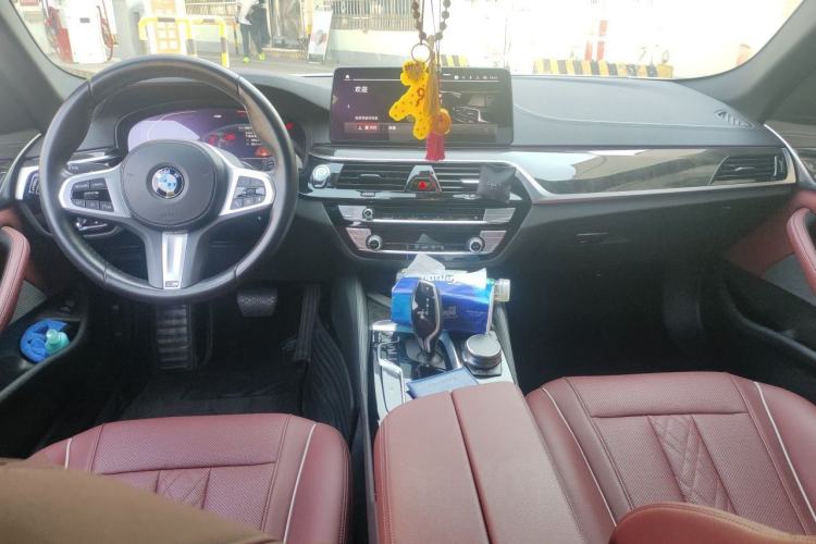 Used BMW 5 Series 2022 Restyled 525Li M Sport Package Center Console