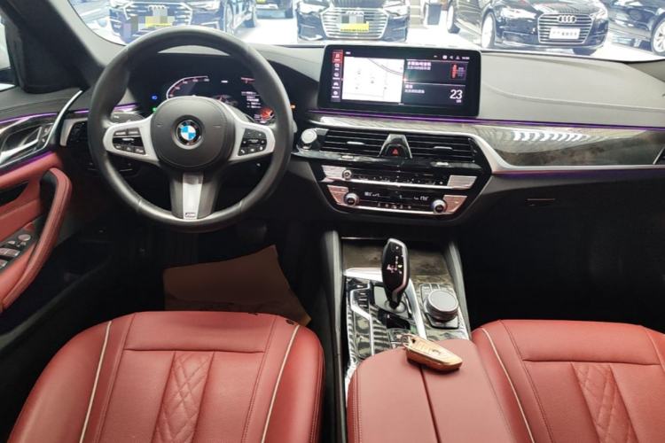 Used BMW 5 Series 2022 Restyled 525Li M Sport Package Center Console