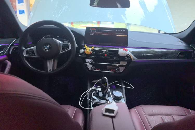 Used BMW 5 Series 2022 525Li M Sport Package Center Console