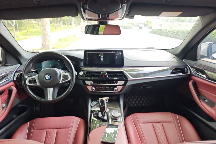 Used BMW 5 Series 2022 Restyled 525Li M Sport Package Center Console