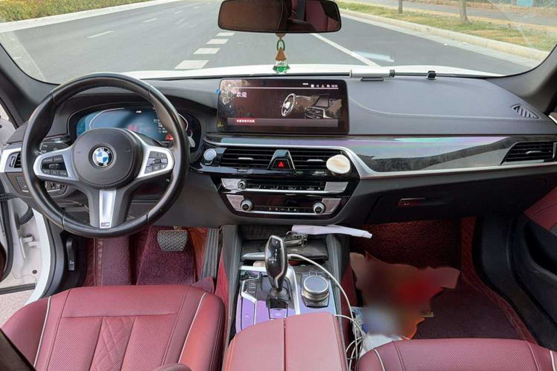 Used BMW 5 Series 2022 Restyled 525Li M Sport Package Center Console