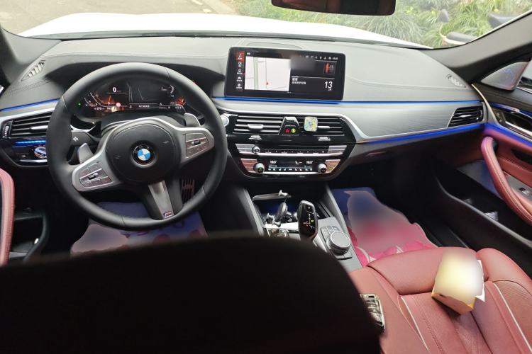 Used BMW 5 Series 2022 Revised Version 3 530Li Luxury Edition M Sport Package Center Console
