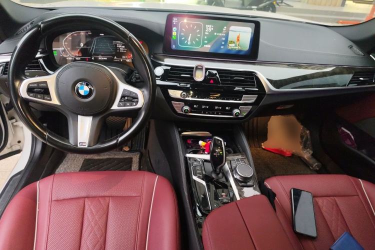 Used BMW 5 Series 2022 525Li M Sport Package Center Console