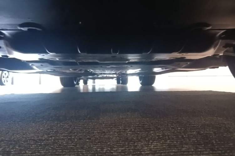Used BMW 5 Series 2022 Second Facelift 530Li Leading Edition M Sport Package Chassis Front
