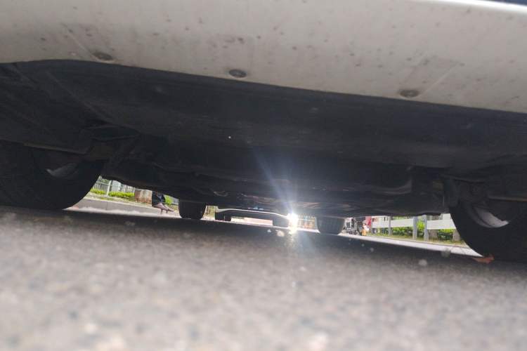 Used BMW 5 Series 2022 Second Facelift 525Li M Sport Package Chassis Front