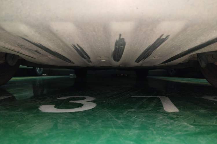 Used BMW 5 Series 2022 525Li M Sport Package Chassis Front