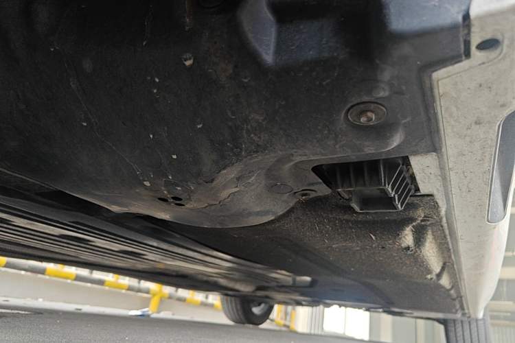 Used BMW 5 Series 2022 Restyled 525Li M Sport Package Chassis Front Left