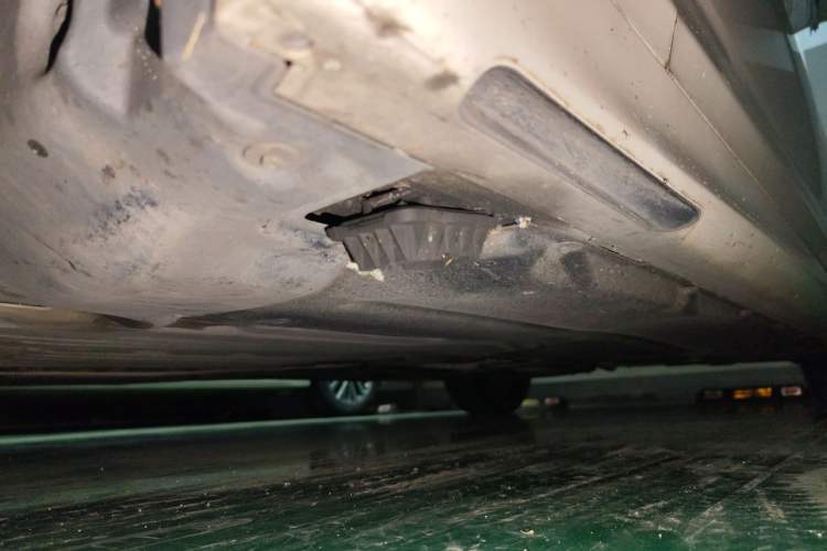 Used BMW 5 Series 2022 525Li M Sport Package Chassis Front Left