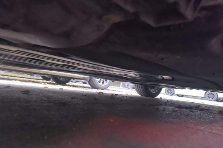 Used BMW 5 Series 2022 525Li M Sport Package Chassis Front Left