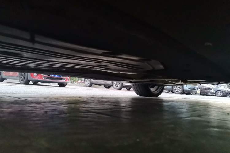 Used BMW 5 Series 2022 Restyled 530Li Leading Edition M Sport Package Chassis Front Left