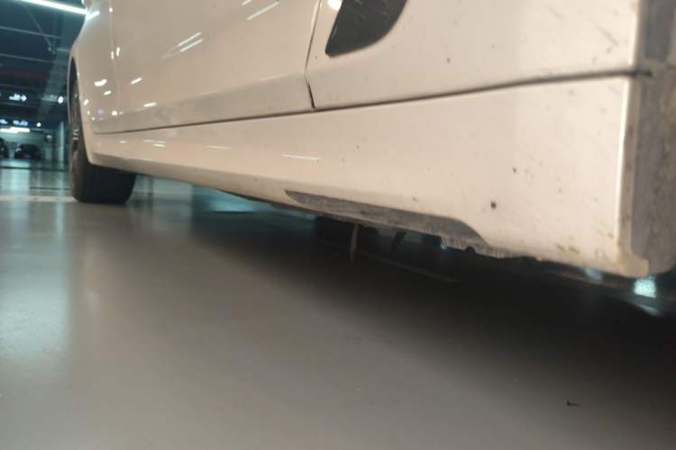 Used BMW 5 Series 2022 Restyled 530Li Luxury Edition M Sport Package Chassis Front Right