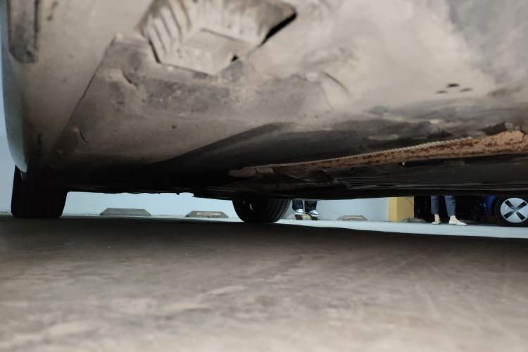 Used BMW 5 Series 2022 Restyled 530Li Leading Edition M Sport Package Chassis Front Right