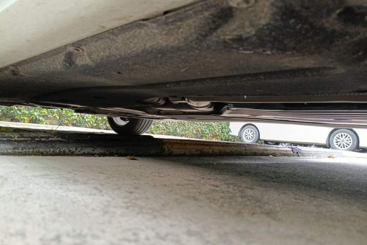 Used BMW 5 Series 2022 Second Facelift 525Li M Sport Package Chassis Front Right