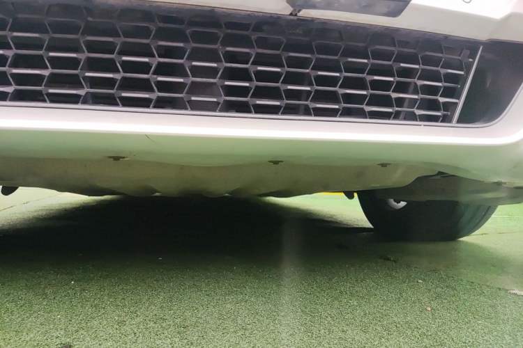 Used BMW 5 Series 2022 525Li M Sport Package Chassis Front