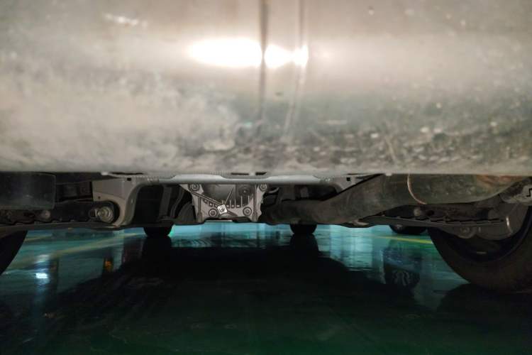 Used BMW 5 Series 2022 525Li M Sport Package Chassis Rear