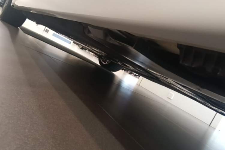 Used BMW 5 Series 2022 Second Facelift 530Li Leading Edition M Sport Package Chassis Rear Left