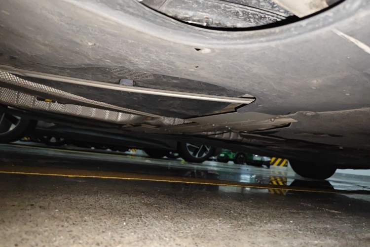 Used BMW 5 Series 2022 Second Facelift 530Li Leading Edition M Sport Package Chassis Rear Right