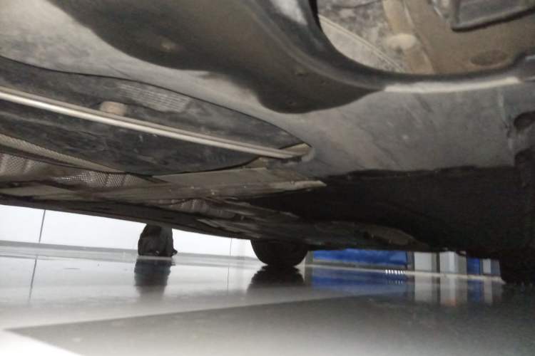 Used BMW 5 Series 2022 530Li Leading Model M Sport Package Chassis Rear Right