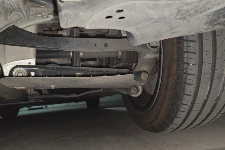 Used BMW 5 Series 2022 Second Facelift 530Li Leading Edition Luxury Package Chassis Rear Right