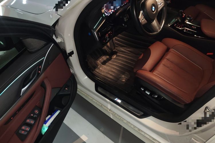 Used BMW 5 Series 2022 Revised Version 3 530Li Luxury Edition M Sport Package Driver Seat
