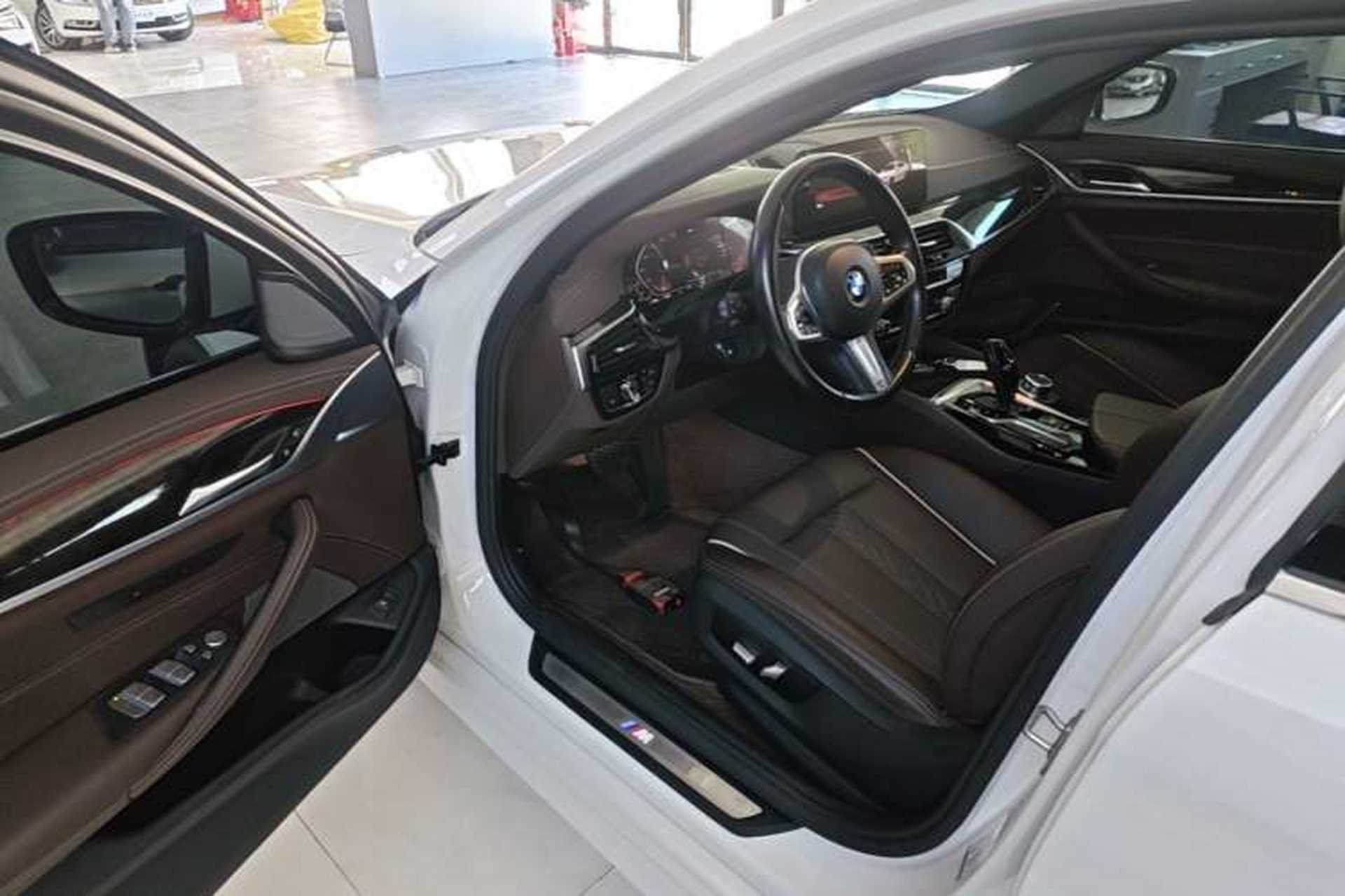 Used BMW 5 Series 2022 Restyled 525Li M Sport Package Driver Seat