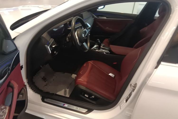 Used BMW 5 Series 2022 Second Facelift 530Li Leading Edition M Sport Package Driver Seat
