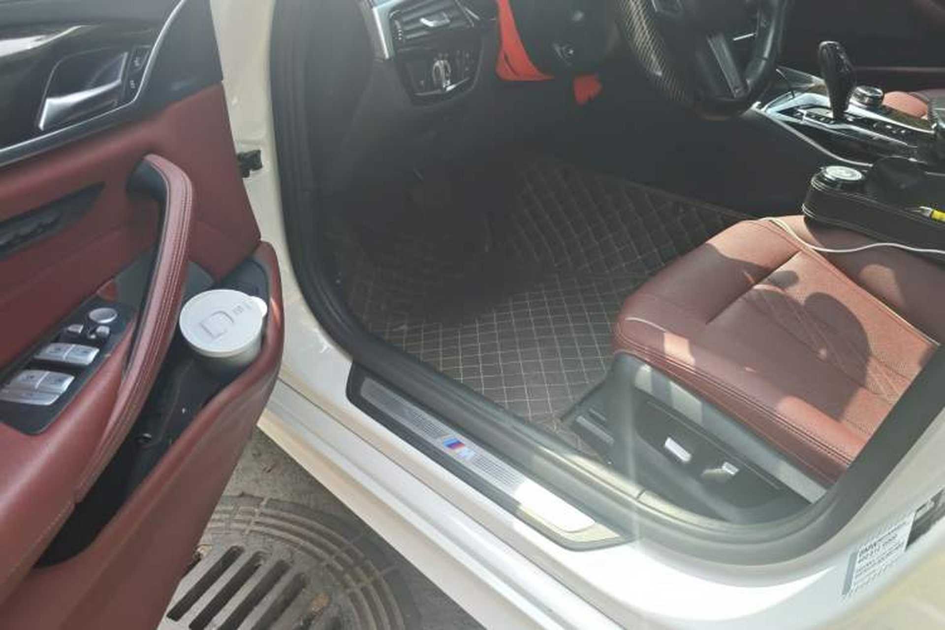 Used BMW 5 Series 2022 Restyled 530Li Leading Edition M Sport Package Driver Seat