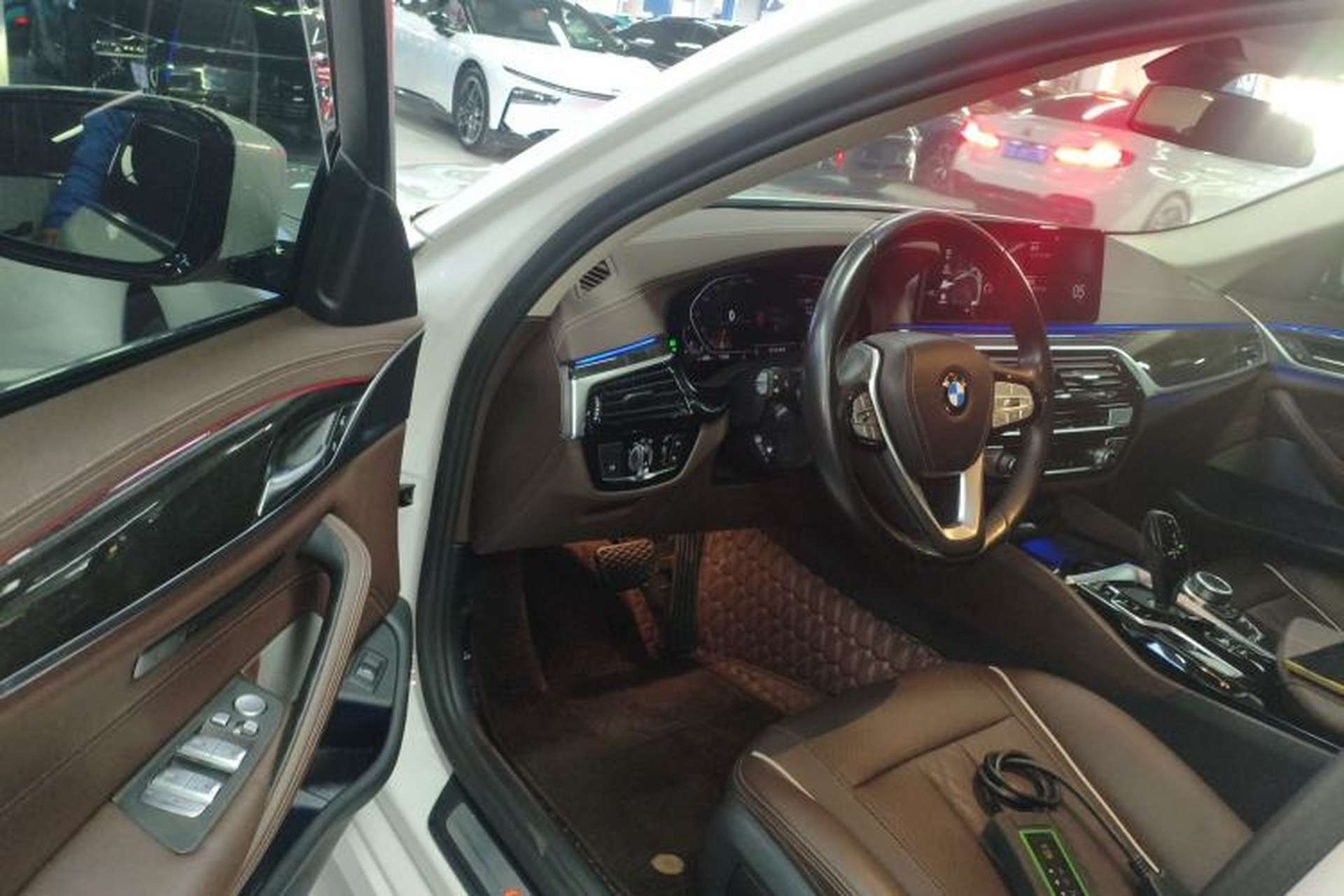 Used BMW 5 Series 2022 Restyled 525Li Luxury Package Driver Seat