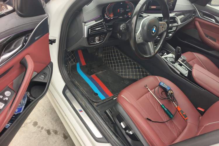 Used BMW 5 Series 2022 Second Facelift 525Li M Sport Package Driver Seat