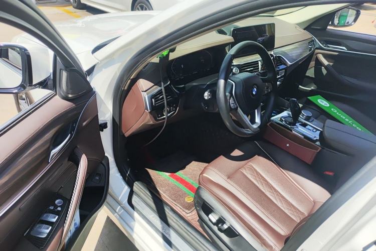 Used BMW 5 Series 2022 Updated 530Li Leading Edition Luxury Package Driver Seat