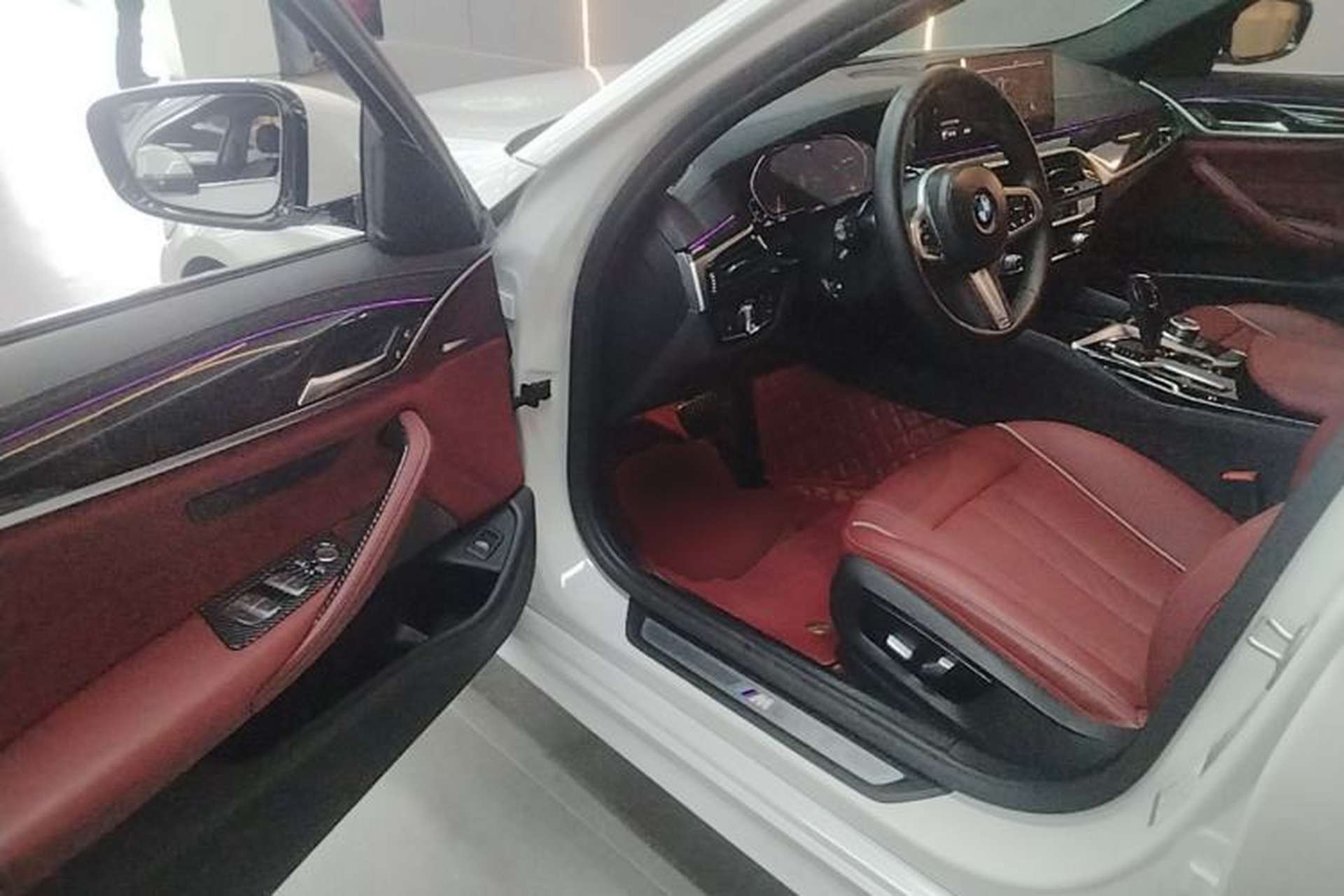 Used BMW 5 Series 2022 Restyled 525Li M Sport Package Driver Seat