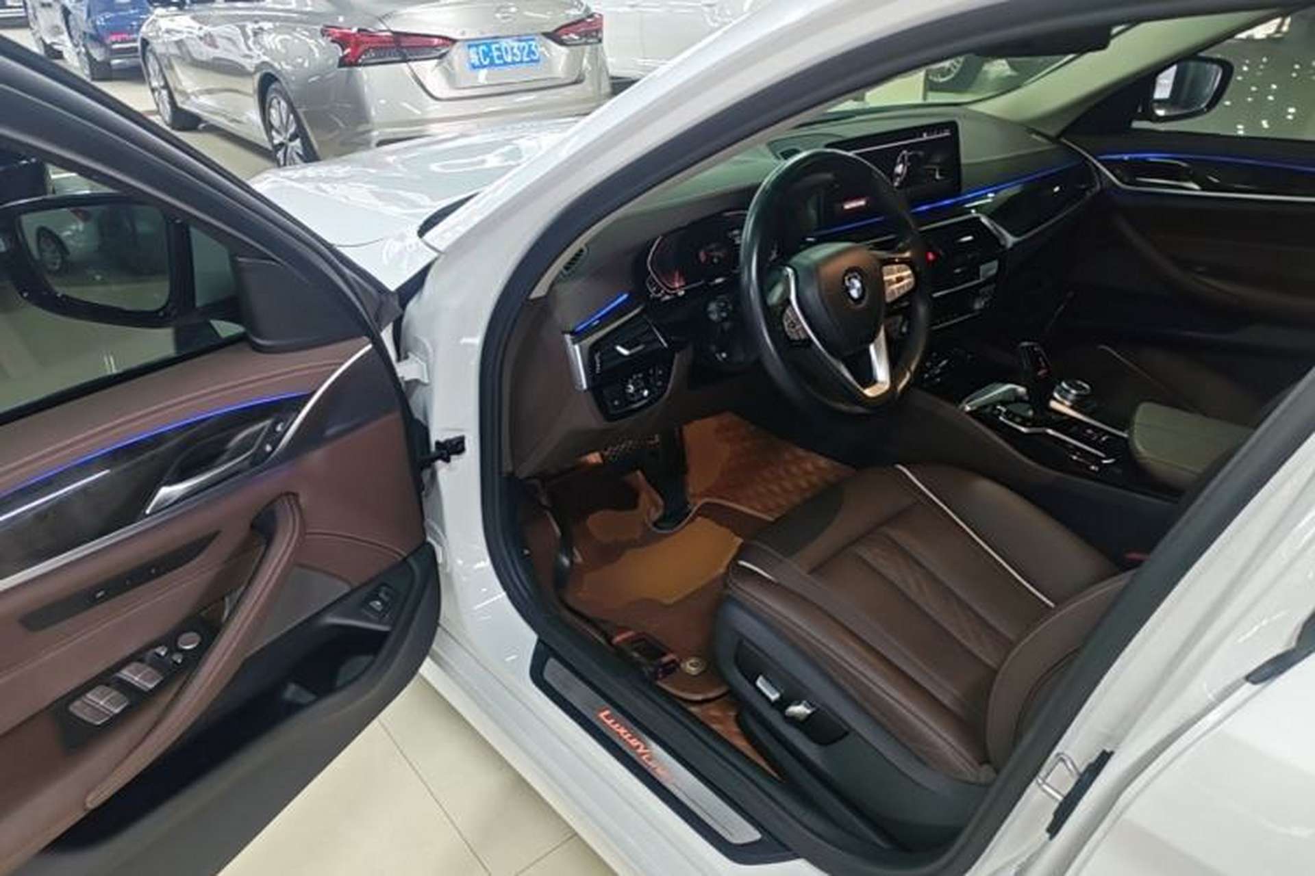 Used BMW 5 Series 2022 Restyled 525Li Luxury Package Driver Seat