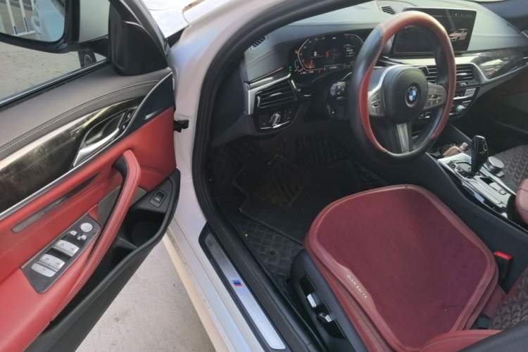 Used BMW 5 Series 2022 Second Facelift 525Li M Sport Package Driver Seat