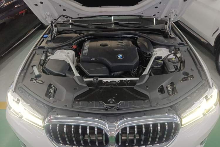 Used BMW 5 Series 2022 Updated 530Li Leading Edition Luxury Package Engine Bay